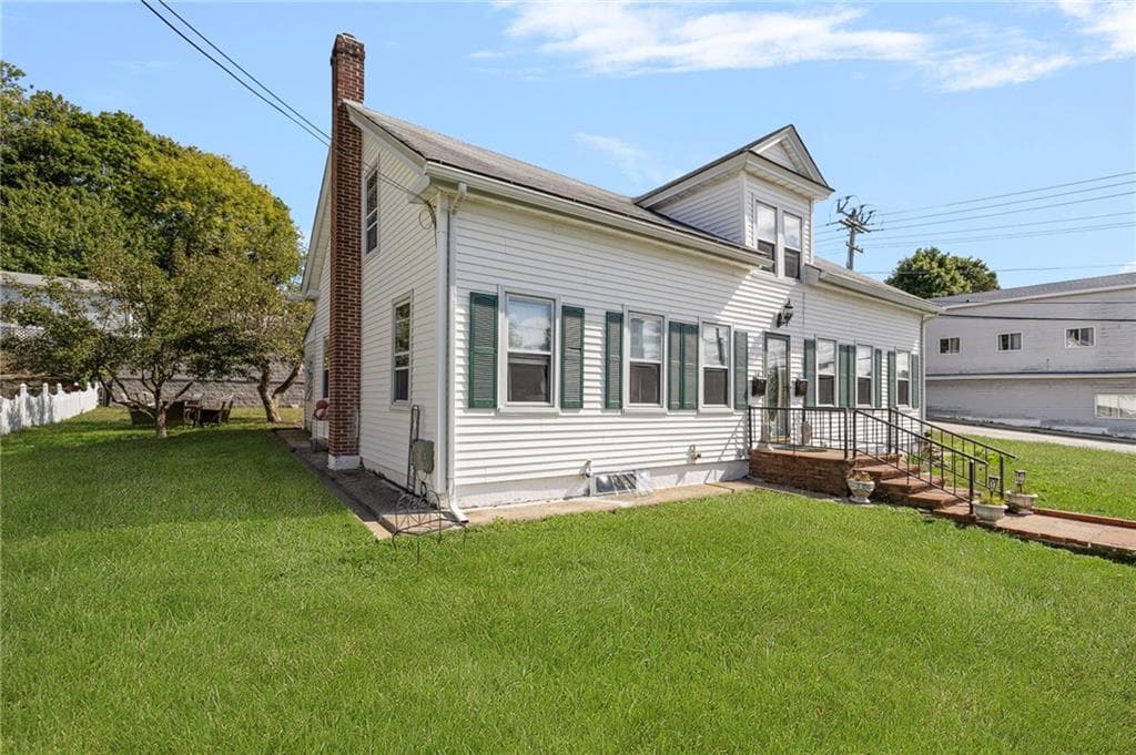 Multi Family at 14 16 Border Street, West Warwick, photo 2 of 48