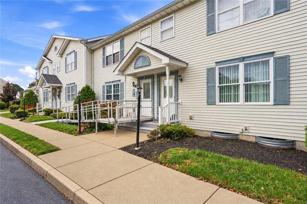87 North Bend Street UNIT 3