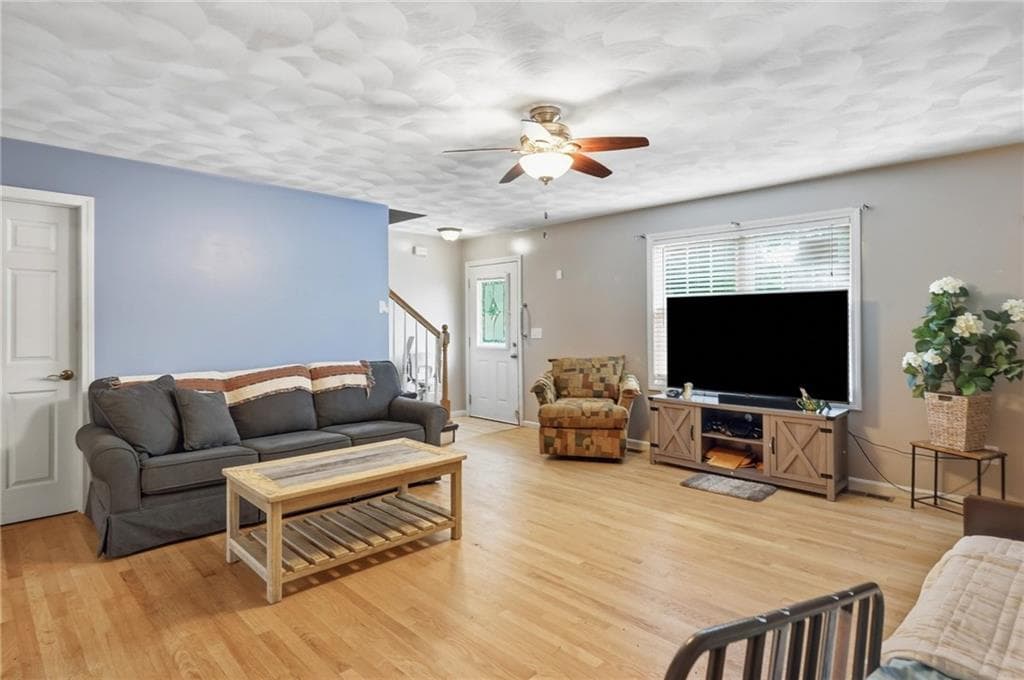 Condominium at 87 North Bend Street UNIT 3, Pawtucket, photo 10 of 27