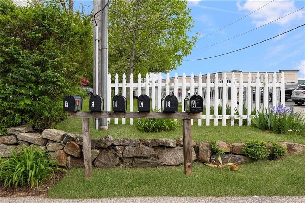 Condominium at 45 Cherry Lane UNIT B, South Kingstown, photo 36 of 37