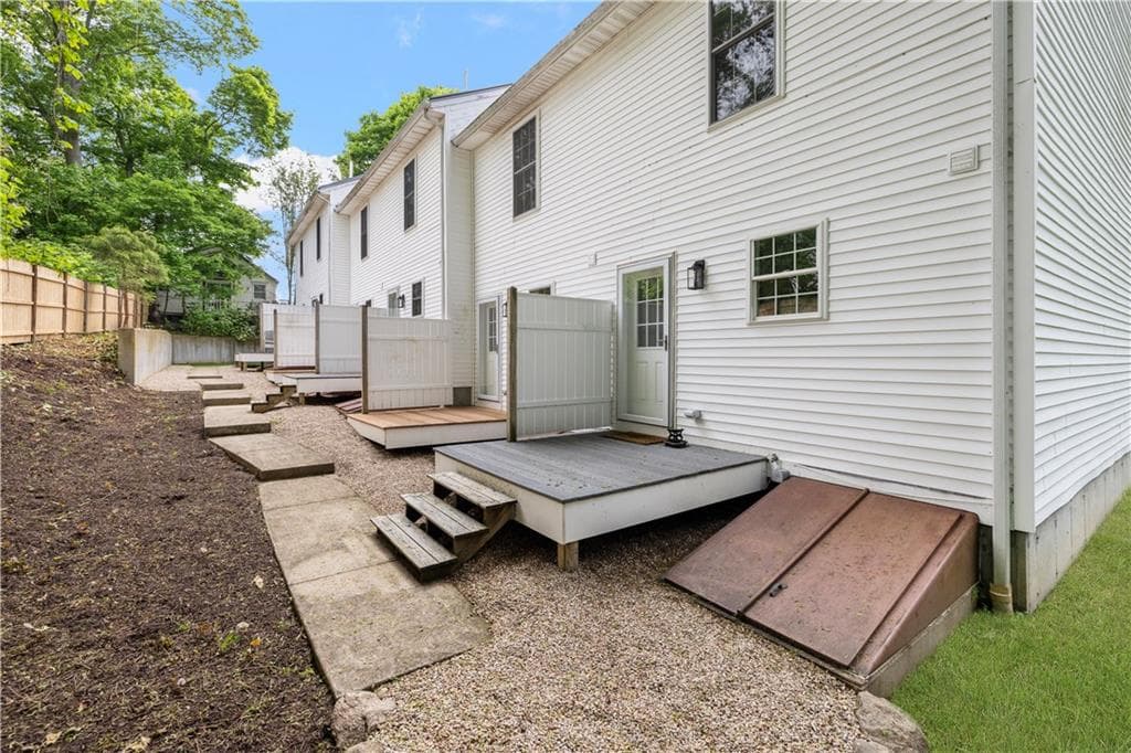 Condominium at 45 Cherry Lane UNIT B, South Kingstown, photo 33 of 37