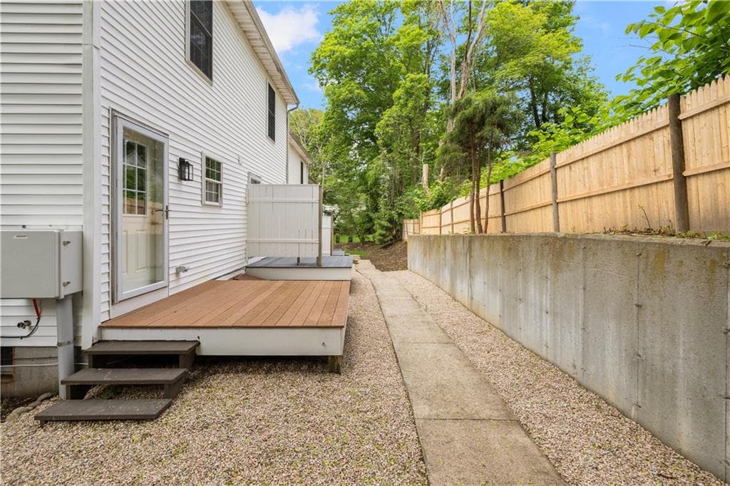 Condominium at 45 Cherry Lane UNIT B, South Kingstown, photo 35 of 37