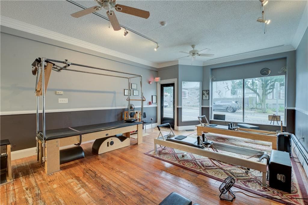 Commercial at 257 Warren Avenue, East Providence, photo 18 of 22