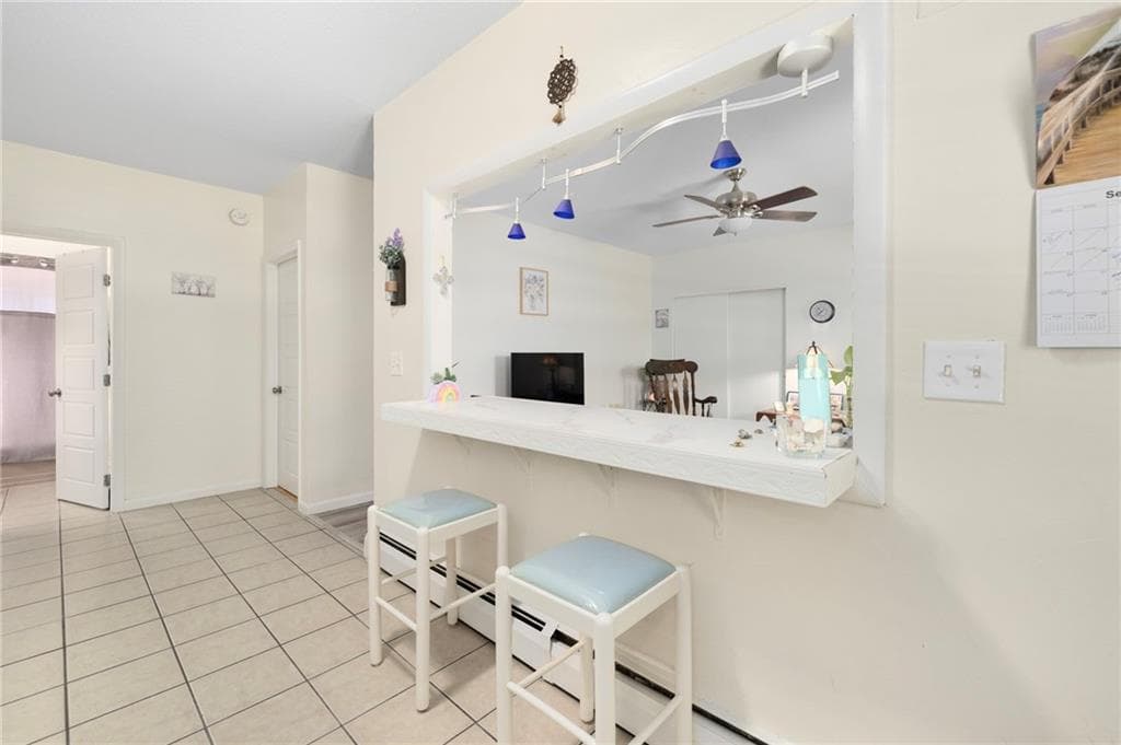 Condominium at 94 Cowesett Avenue UNIT 19, West Warwick, photo 9 of 20