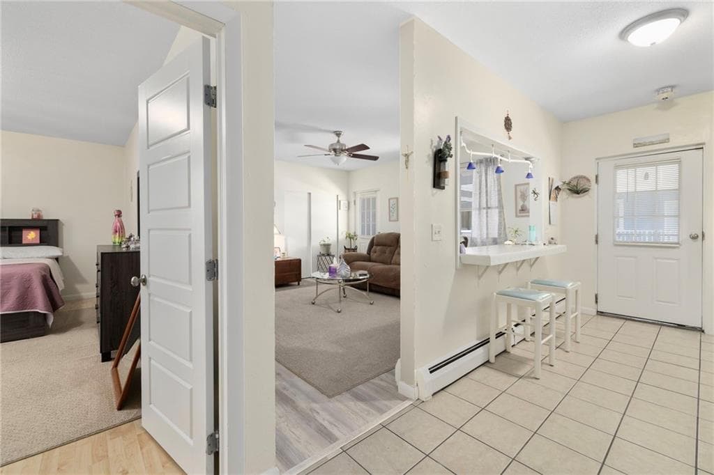 Condominium at 94 Cowesett Avenue UNIT 19, West Warwick, photo 10 of 20