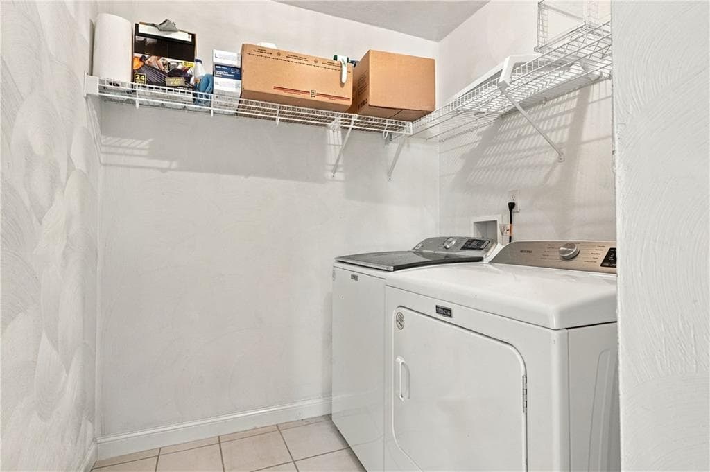 Condominium at 145 Boylston Drive UNIT 145, Cranston, photo 34 of 44