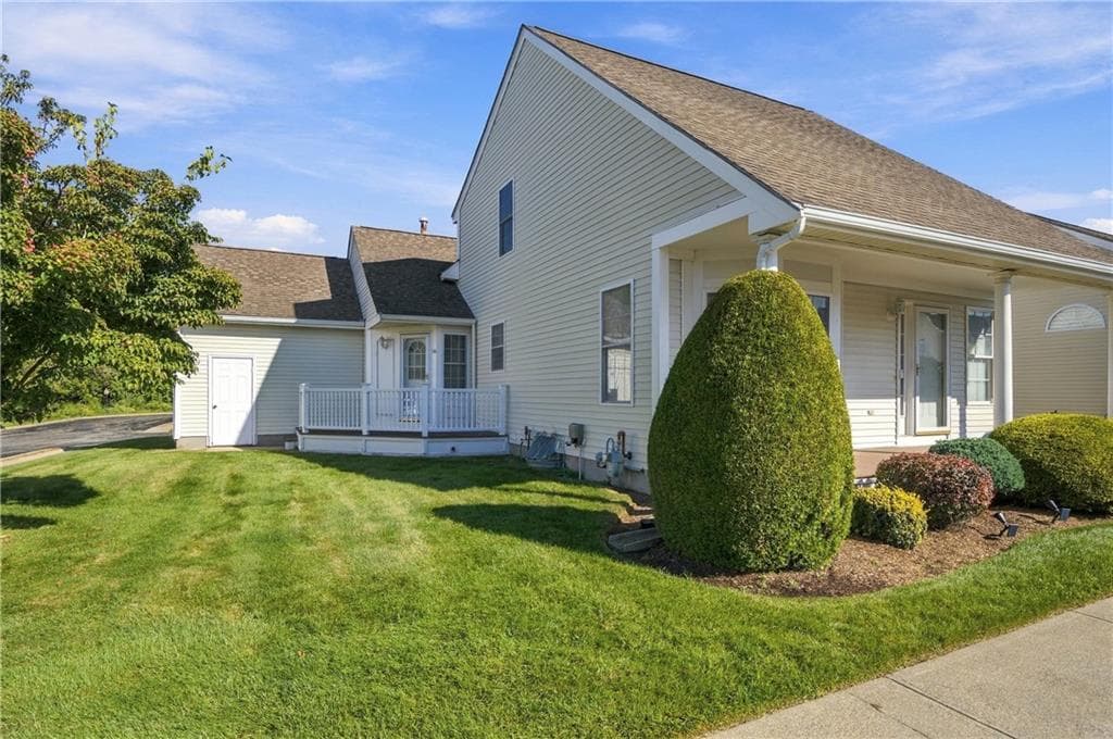 Condominium at 145 Boylston Drive UNIT 145, Cranston, photo 4 of 44