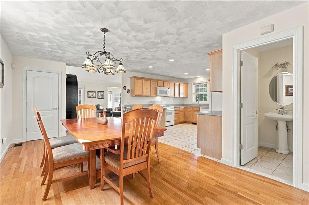 Condominium at 145 Boylston Drive UNIT 145, Cranston, photo 21 of 44