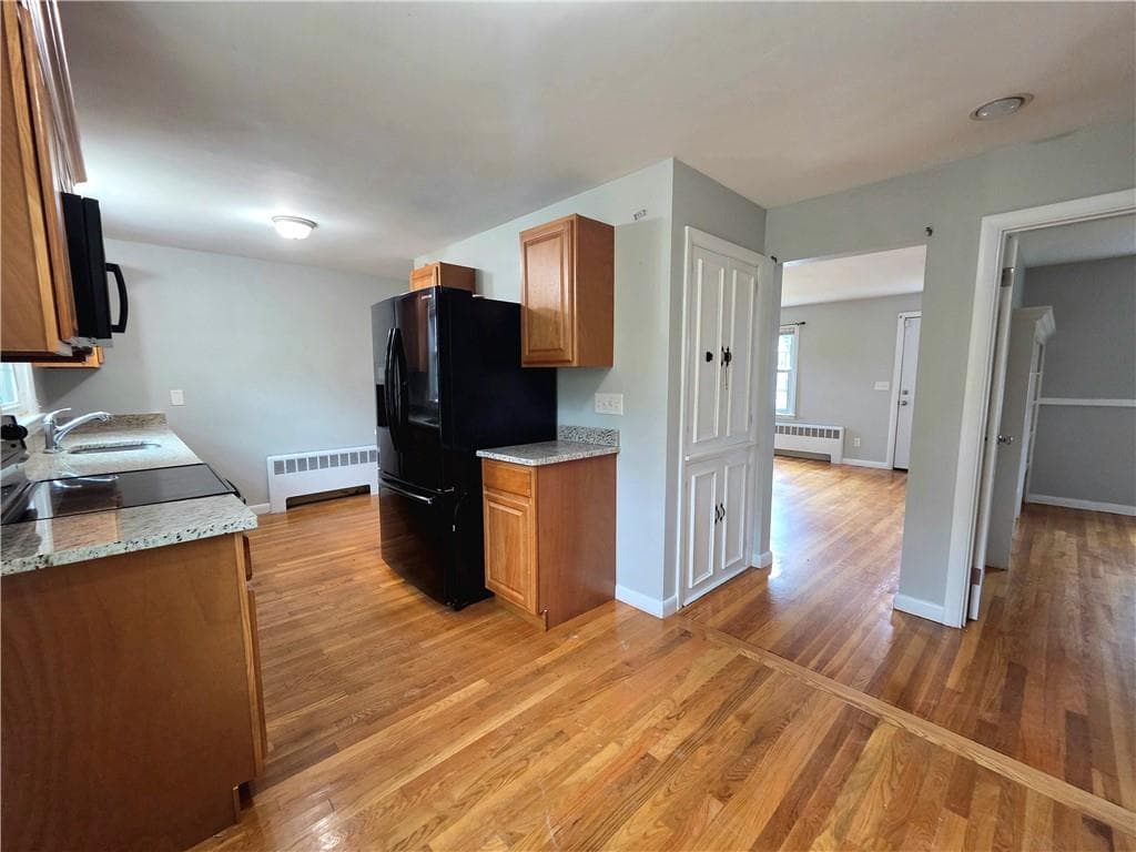 Single Family Residence at 23 Shortway Drive, West Warwick, photo 14 of 29