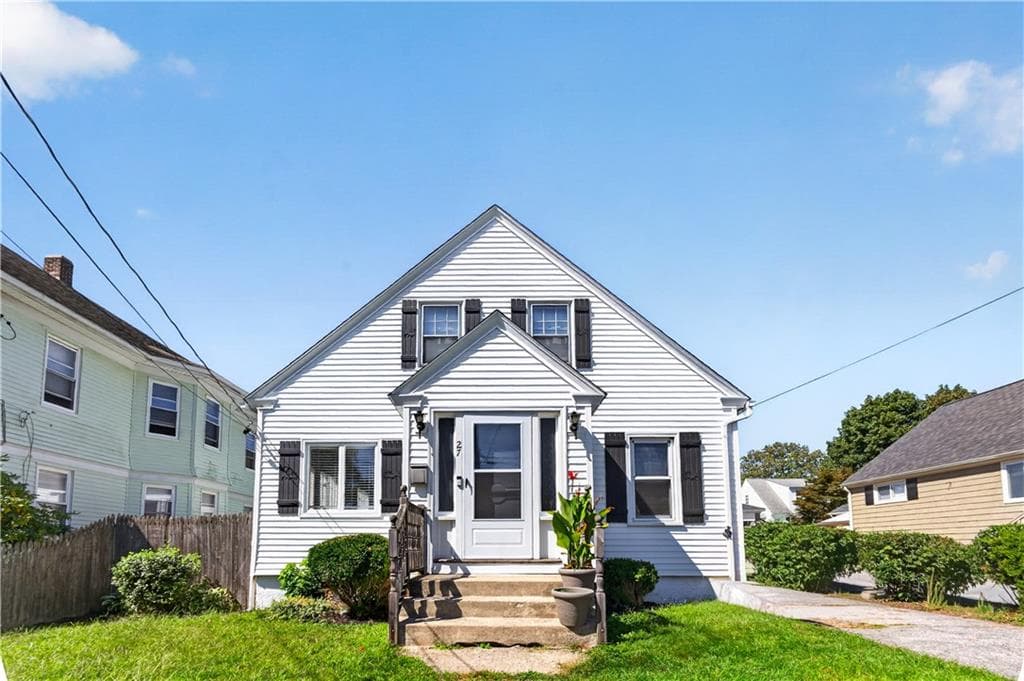 27 Ferncrest Boulevard