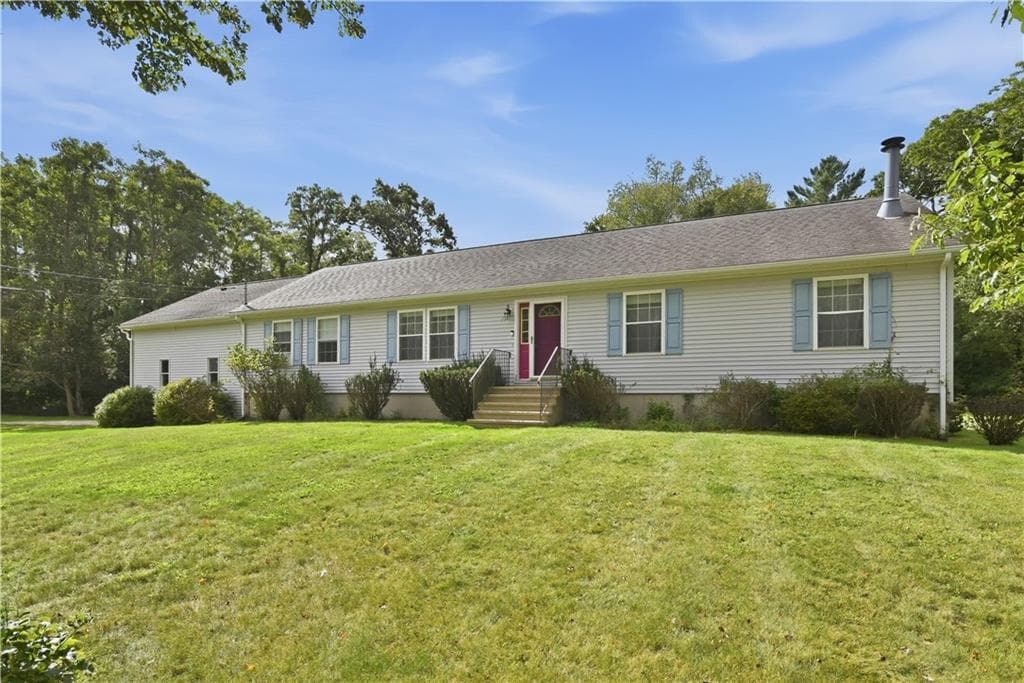 Single Family Residence at 2037 Crandall Road, Tiverton, photo 46 of 48