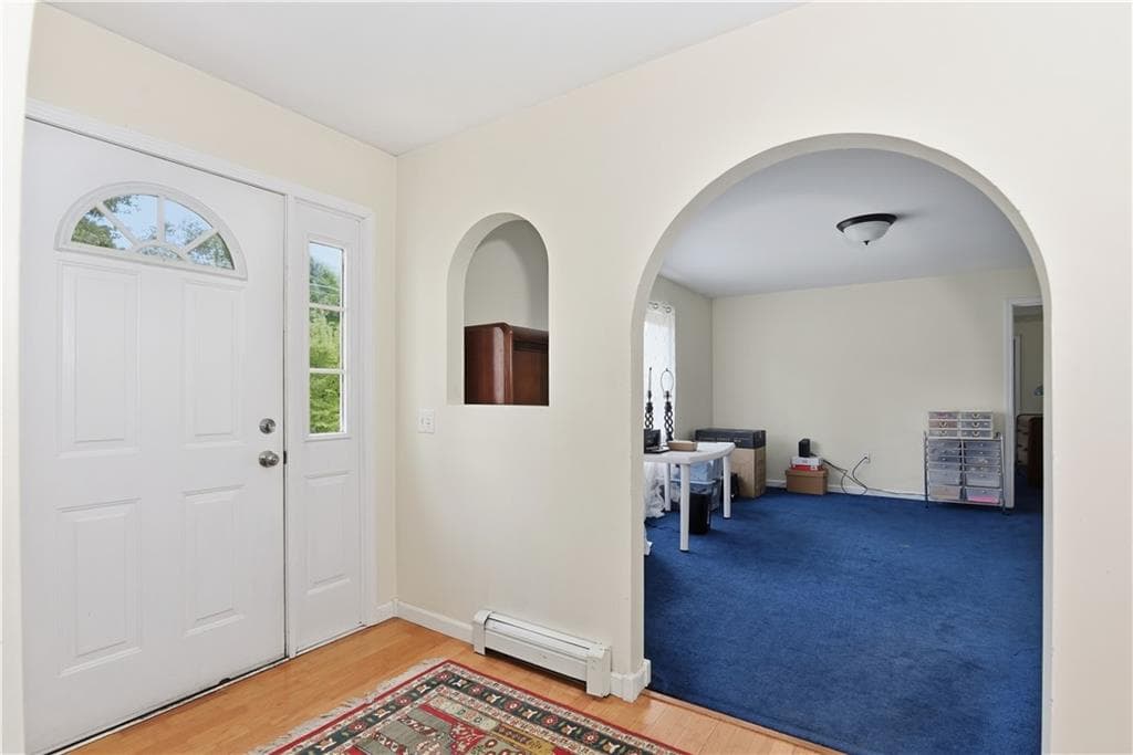 Single Family Residence at 2037 Crandall Road, Tiverton, photo 13 of 48