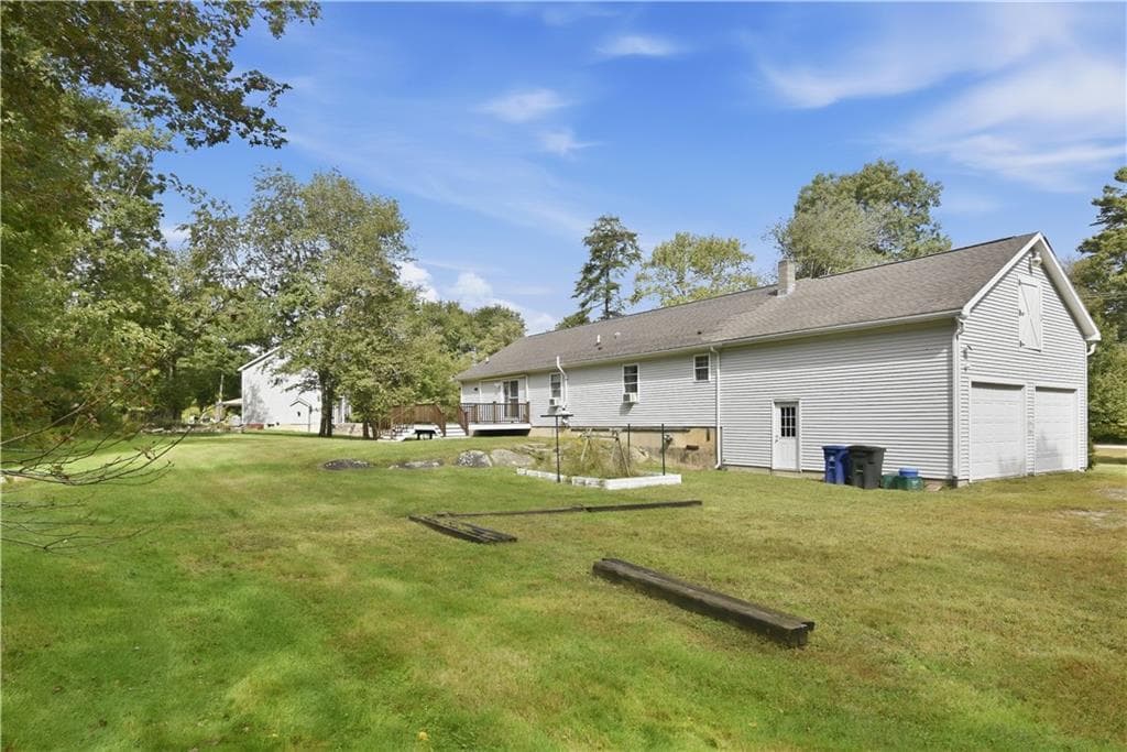 Single Family Residence at 2037 Crandall Road, Tiverton, photo 5 of 48