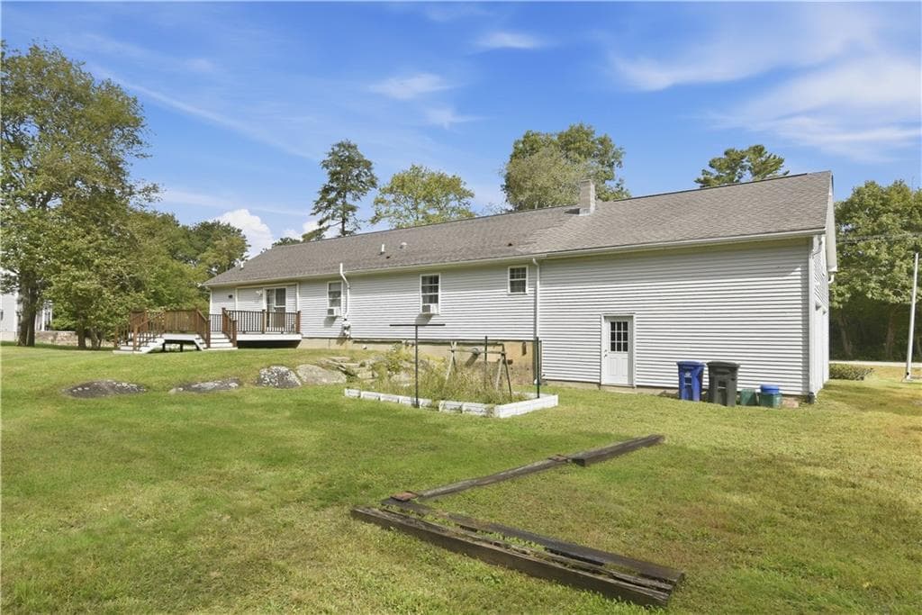 Single Family Residence at 2037 Crandall Road, Tiverton, photo 33 of 48