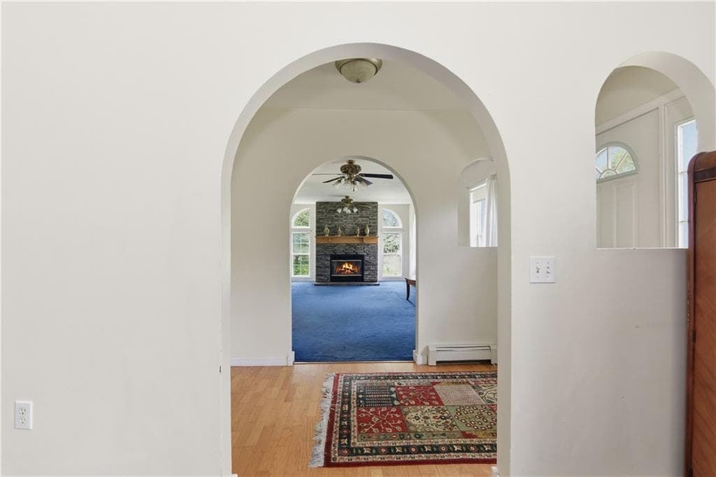 Single Family Residence at 2037 Crandall Road, Tiverton, photo 15 of 48