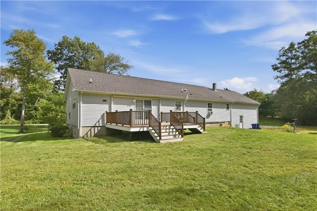 Single Family Residence at 2037 Crandall Road, Tiverton, photo 39 of 48