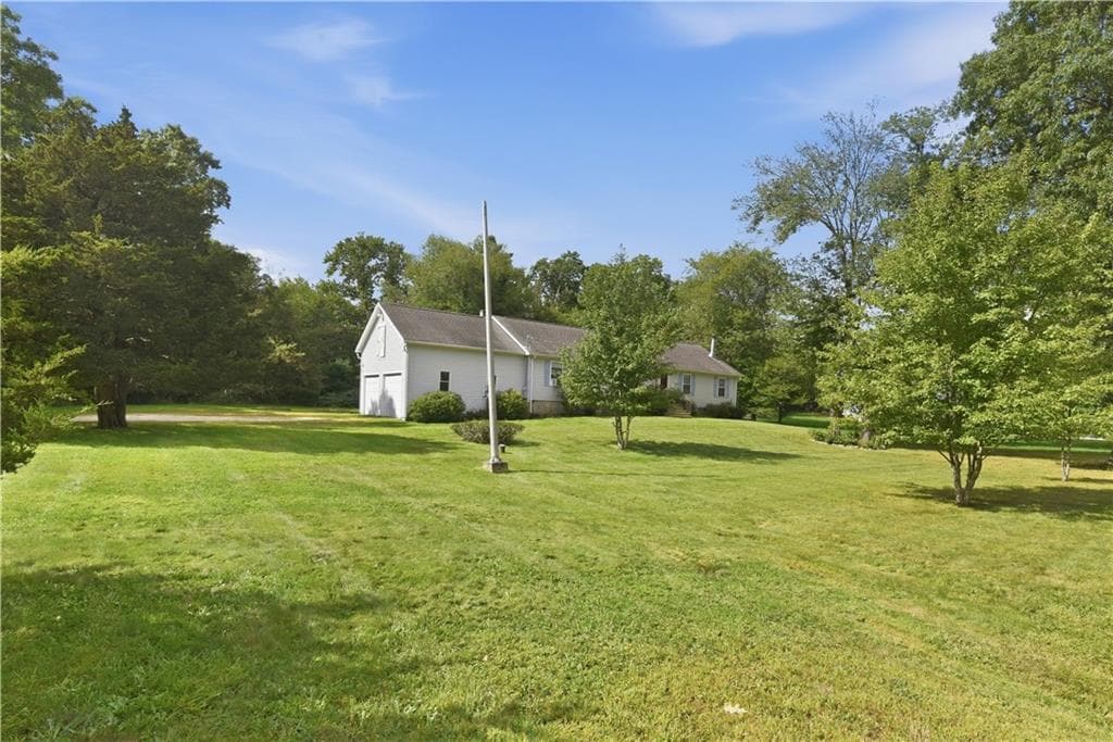 Single Family Residence at 2037 Crandall Road, Tiverton, photo 4 of 48