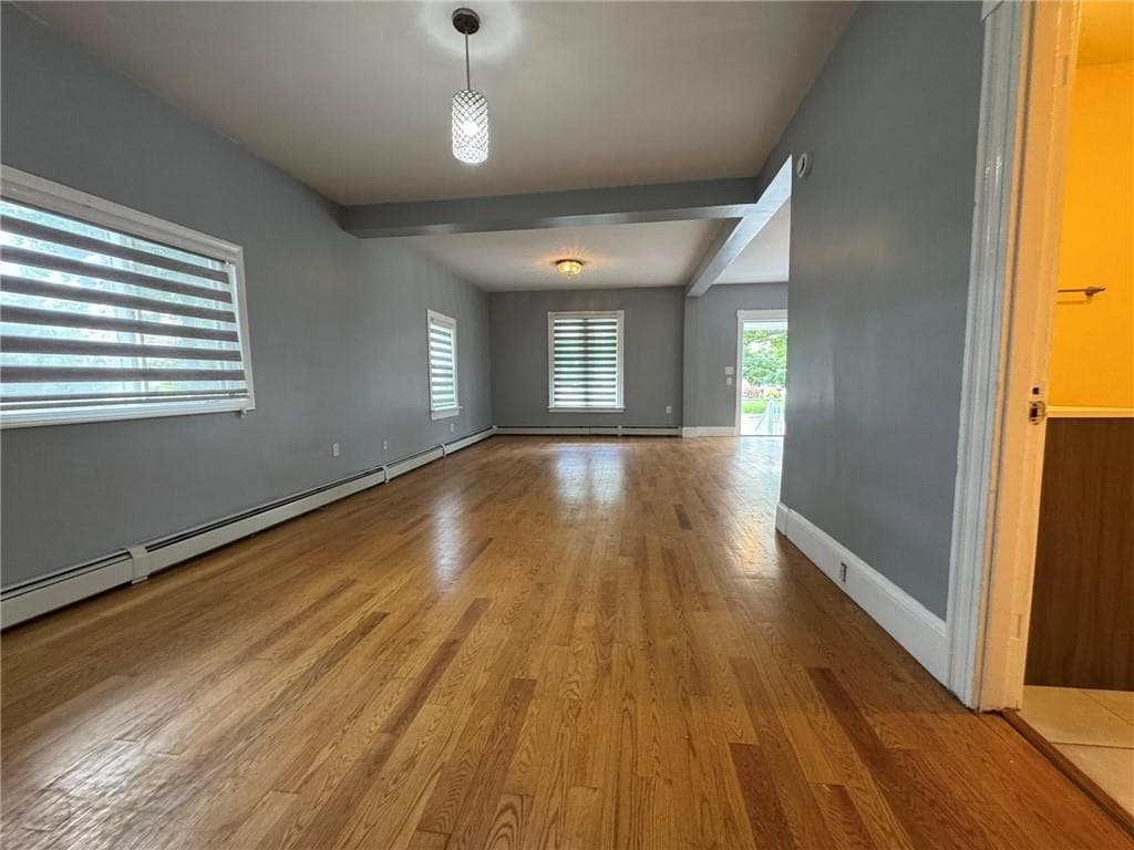Single Family Residence at 164 Norwood Avenue, Cranston, photo 5 of 19