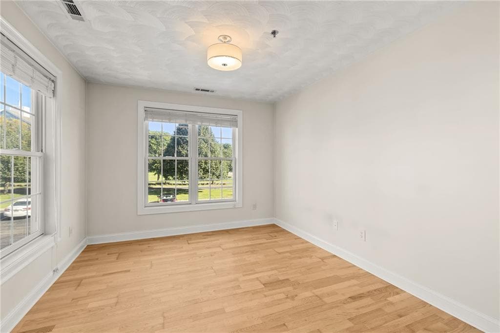 Condominium at 45 Saw Mill Drive UNIT 203, North Kingstown, photo 17 of 25