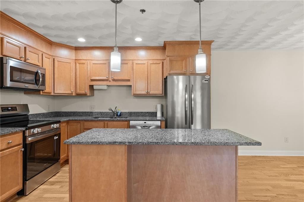 Condominium at 45 Saw Mill Drive UNIT 203, North Kingstown, photo 10 of 25