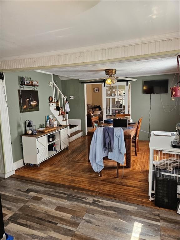 Single Family Residence at 46 Sweet Street, Warwick, photo 3 of 7