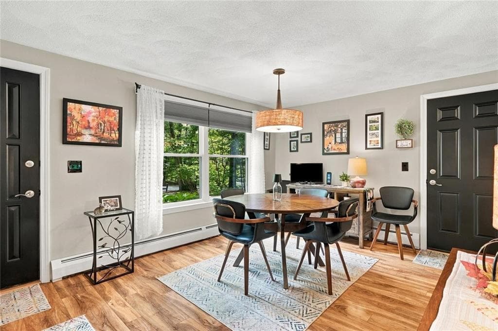 Condominium at 22 Pheasant Run UNIT A, Smithfield, photo 5 of 29