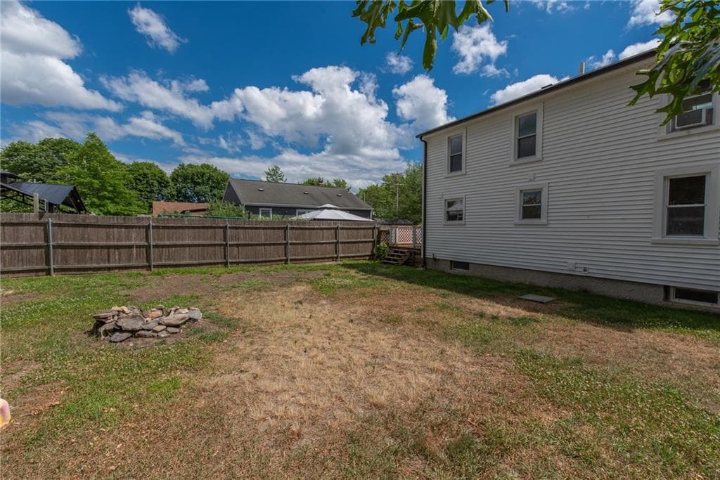 Single Family Residence at 15 Gage Street, Warwick, photo 22 of 31