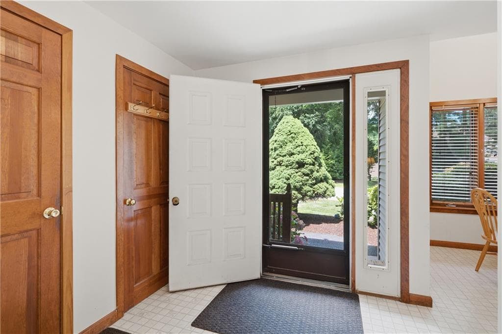 Condominium at 80 Fisher Road UNIT 46, Cumberland, photo 6 of 49