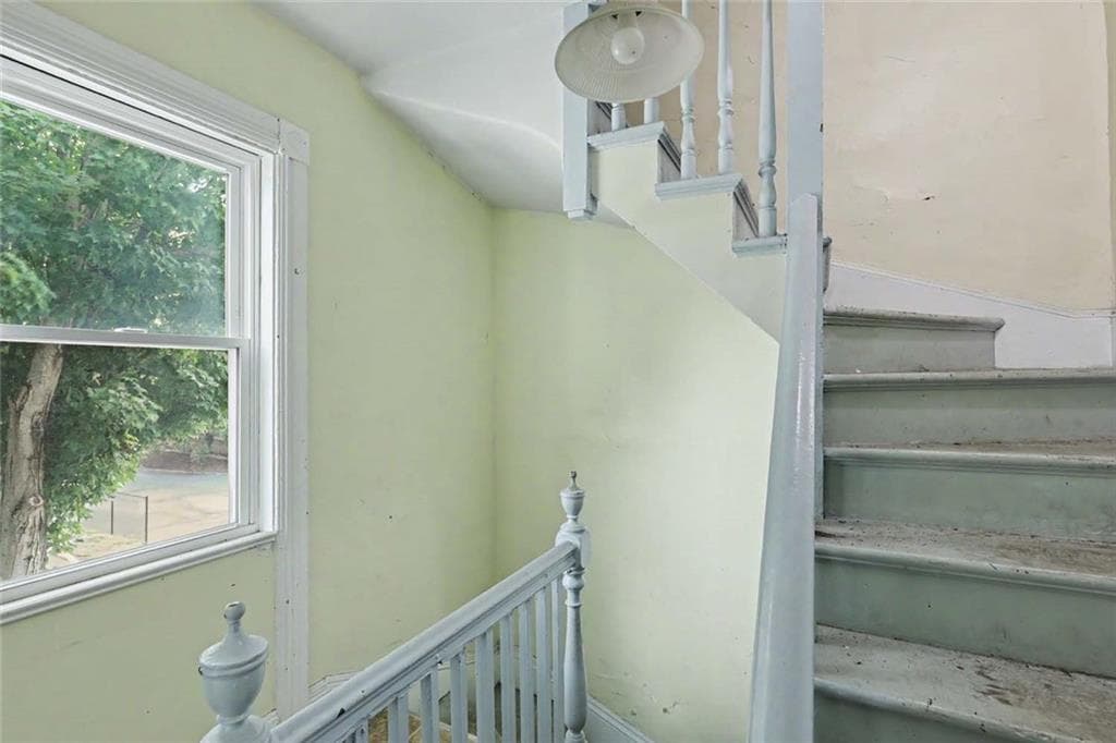 Multi Family at 84 86 Doyle Avenue, Providence, photo 10 of 50
