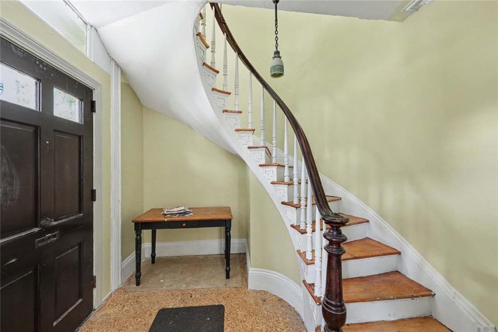 Multi Family at 88 Doyle Avenue, Providence, photo 7 of 36