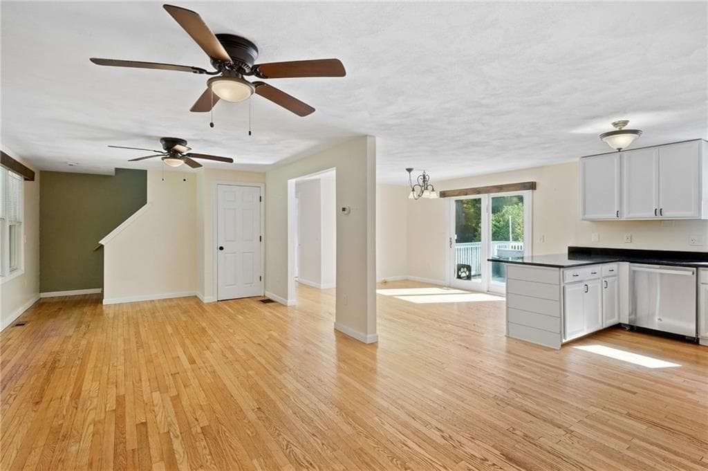 Single Family Residence at 42 Tiffany Road, Coventry, photo 13 of 37