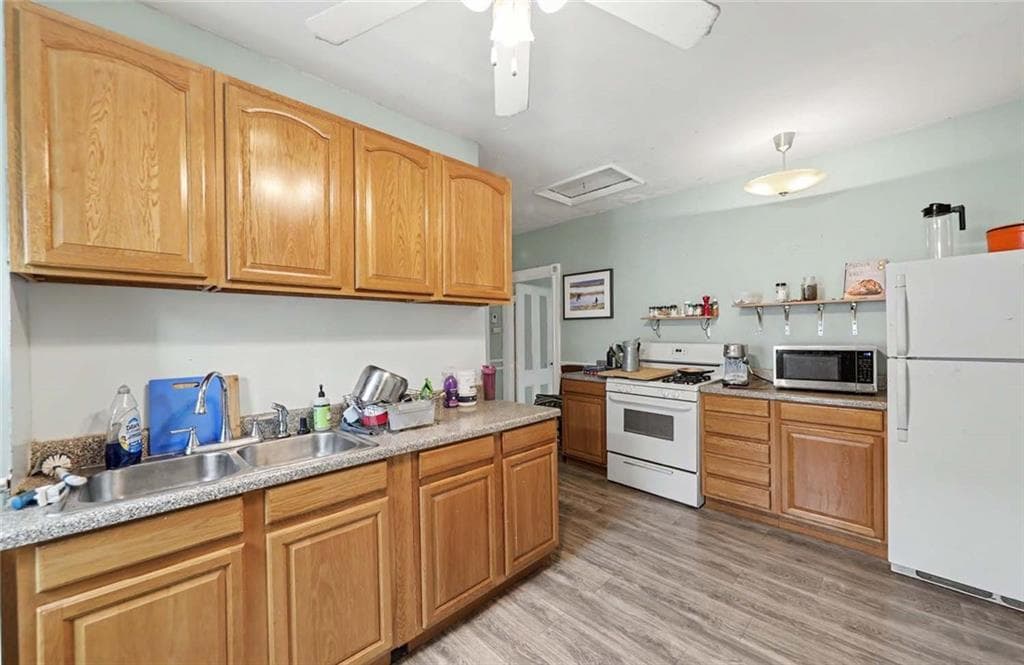 Commercial at 84 88 Doyle Avenue, Providence, photo 22 of 50