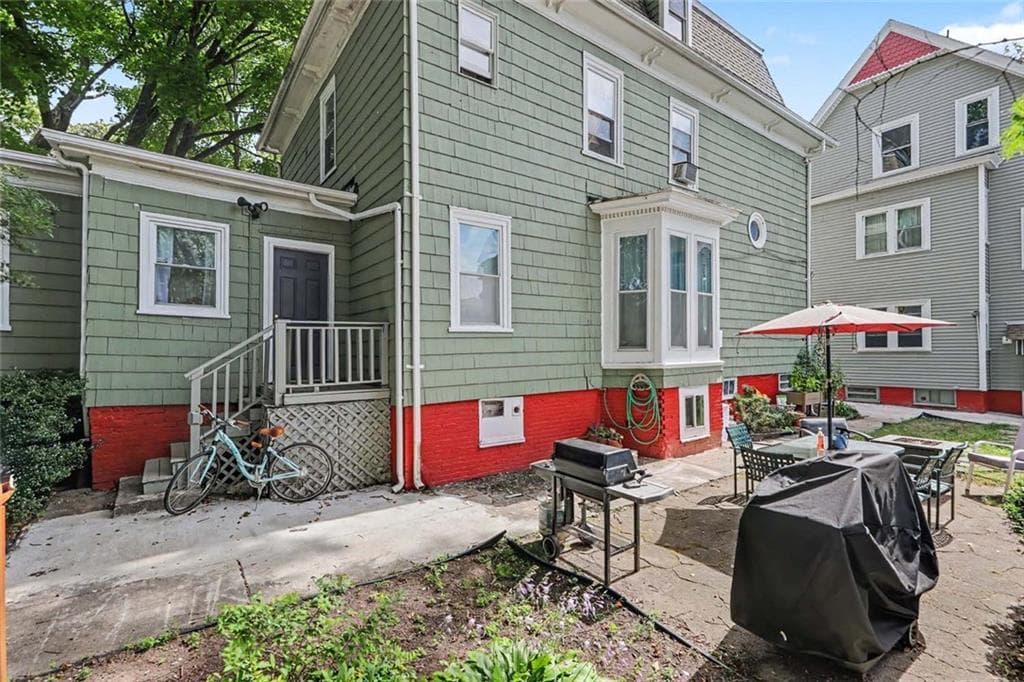 Commercial at 84 88 Doyle Avenue, Providence, photo 10 of 50