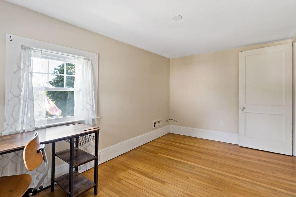 Single Family Residence at 66 Schaeffer Street, South Kingstown, photo 23 of 32