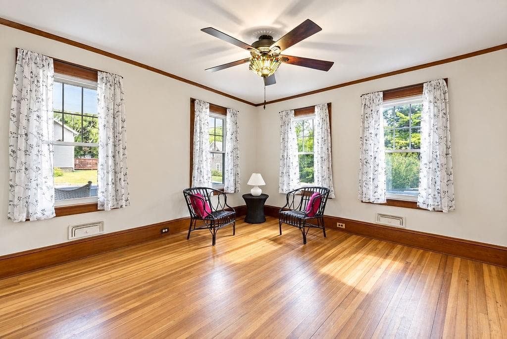 Single Family Residence at 66 Schaeffer Street, South Kingstown, photo 12 of 32