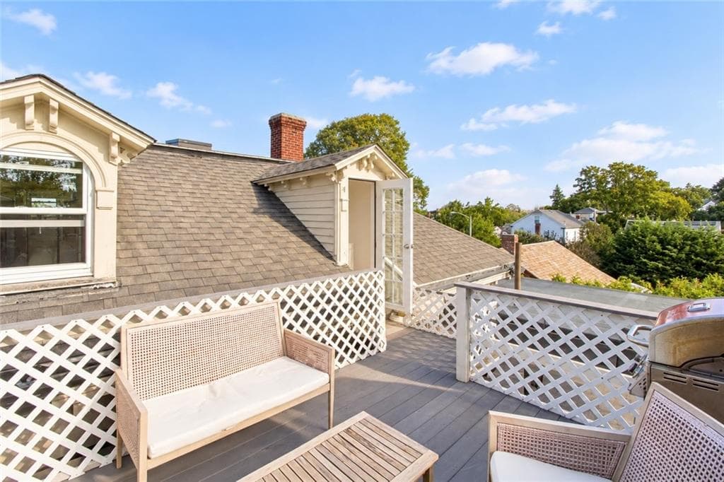 Condominium at 9 Whitfield Place UNIT 5, Newport, photo 27 of 27