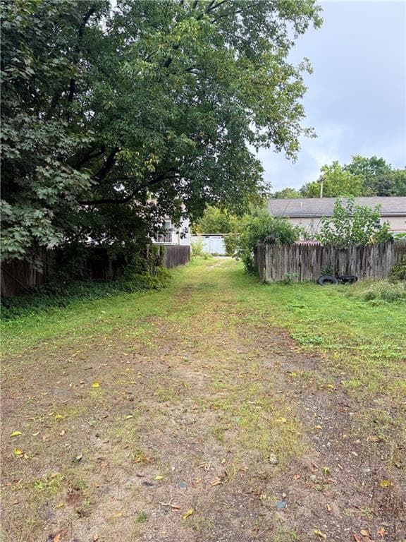 Multi Family at 25 Brier Street, Woonsocket, photo 33 of 36
