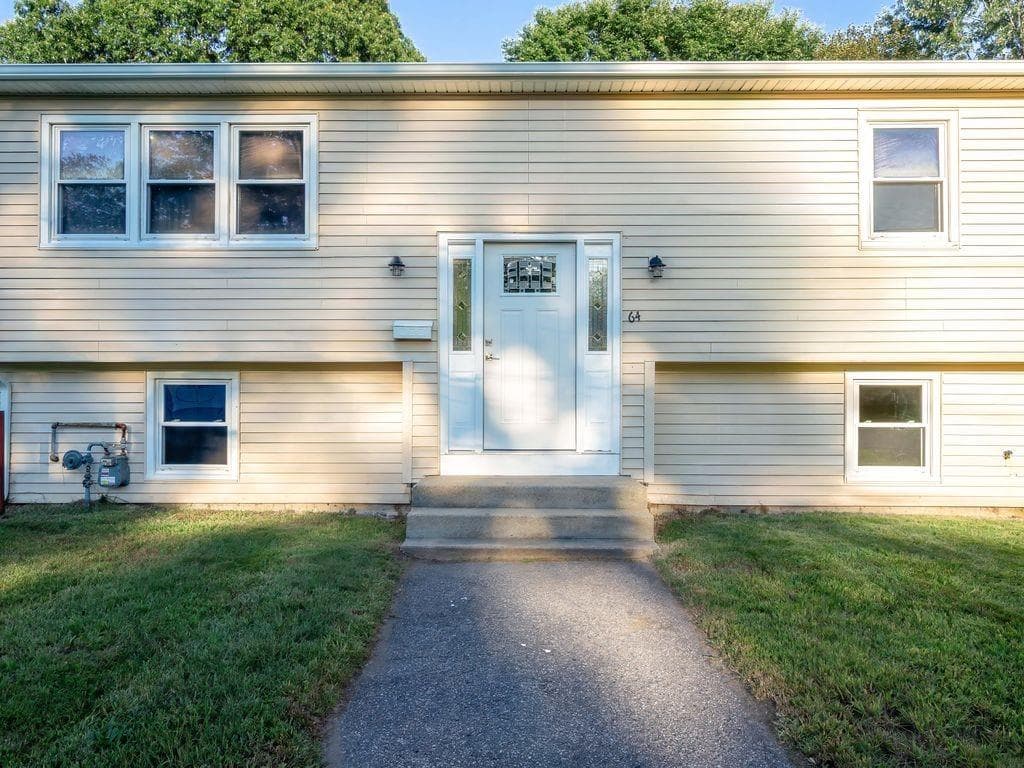 Single Family Residence at 64 Perkins Avenue, Cranston, photo 2 of 36