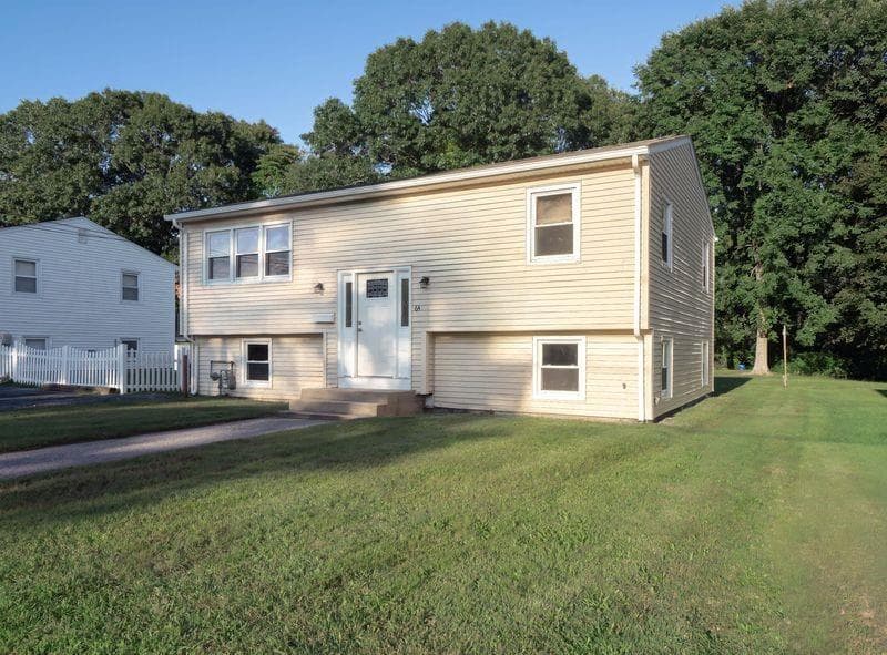 Single Family Residence at 64 Perkins Avenue, Cranston, photo 4 of 36