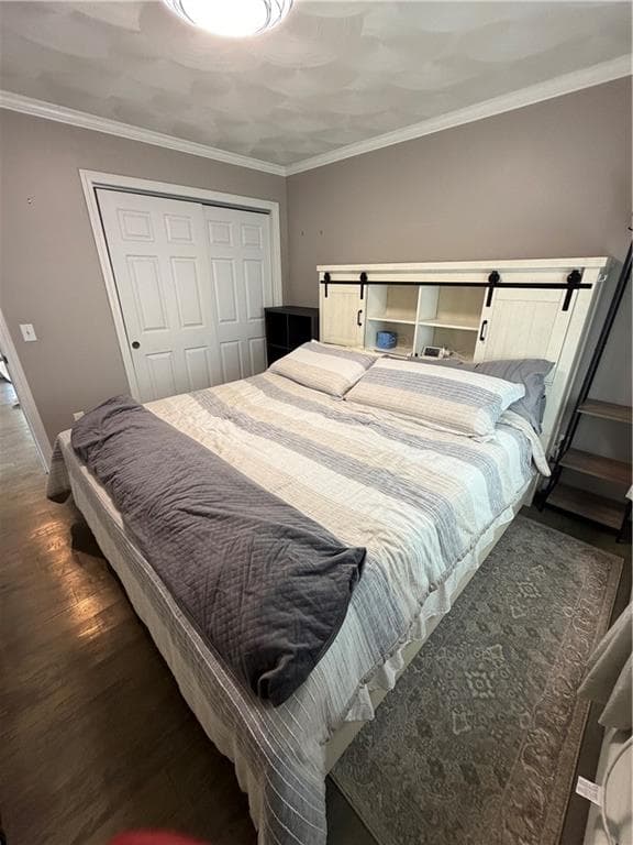 Single Family Residence at 35 Bellman Avenue, Warwick, photo 16 of 29