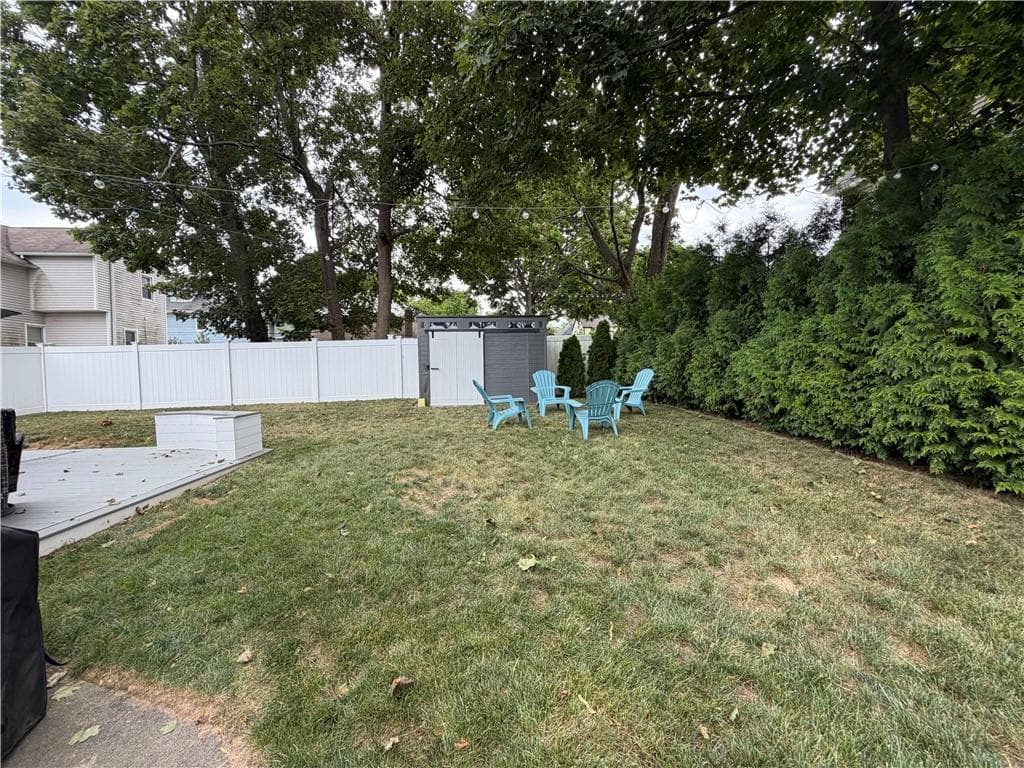 Single Family Residence at 35 Bellman Avenue, Warwick, photo 3 of 29