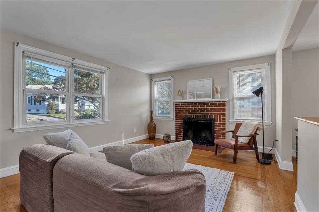 Single Family Residence at 204 Knollwood Avenue, Cranston, photo 17 of 44