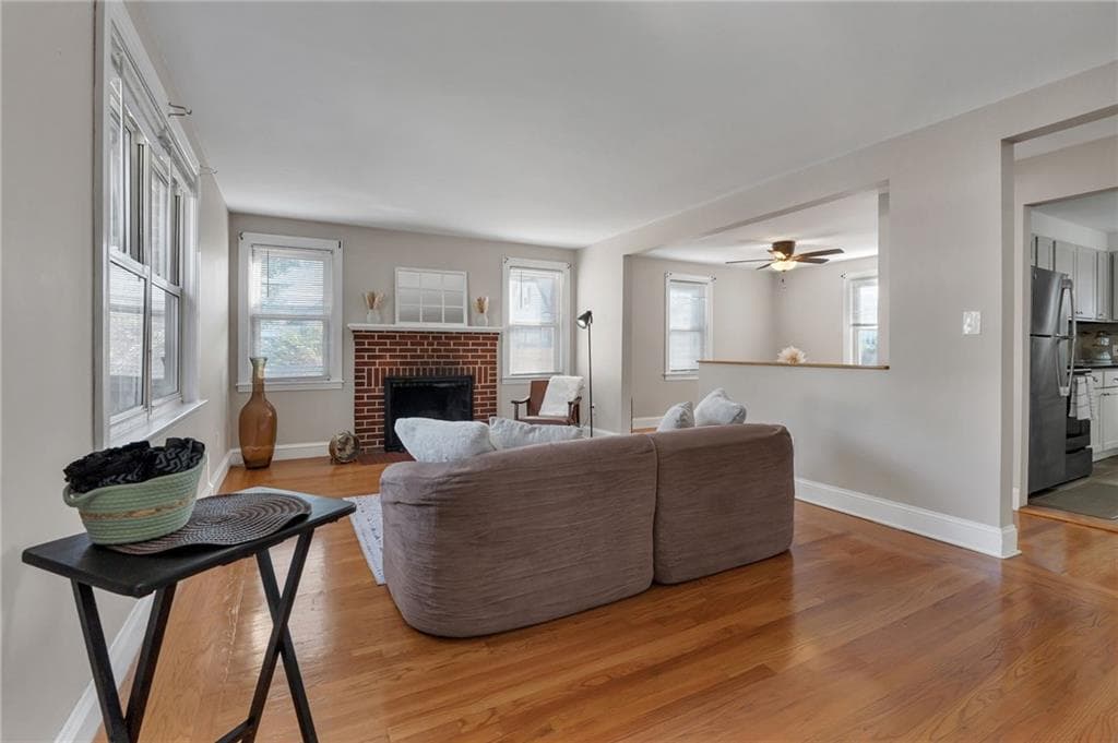 Single Family Residence at 204 Knollwood Avenue, Cranston, photo 16 of 44