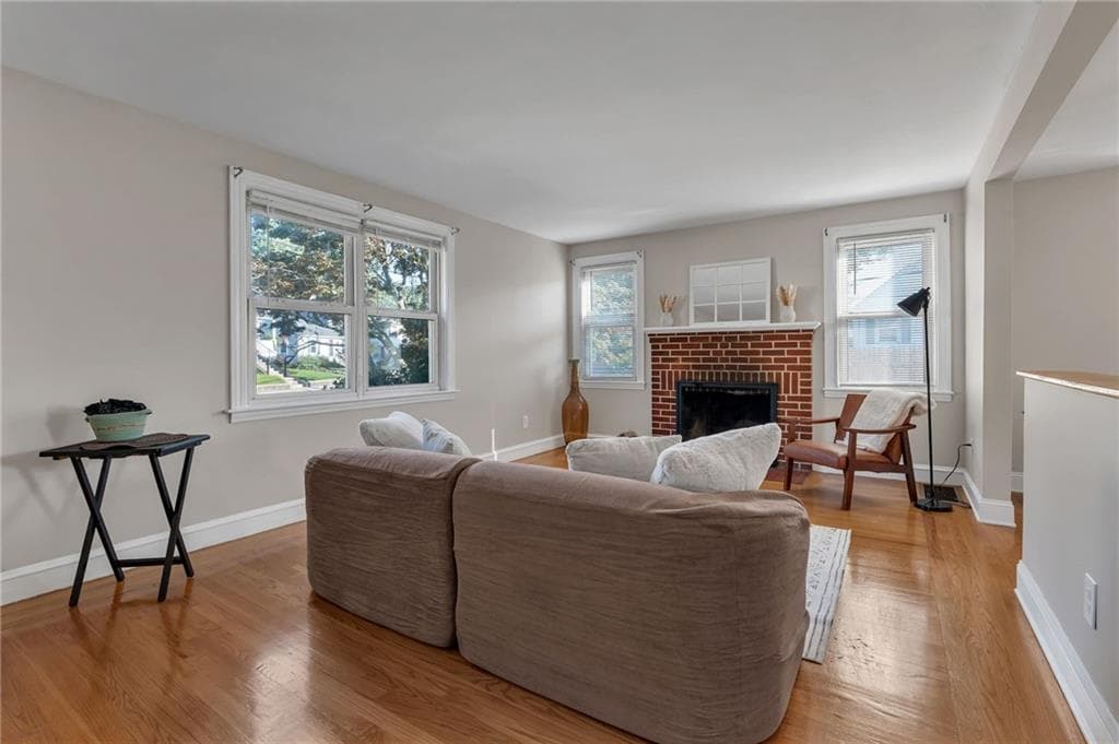 Single Family Residence at 204 Knollwood Avenue, Cranston, photo 18 of 44