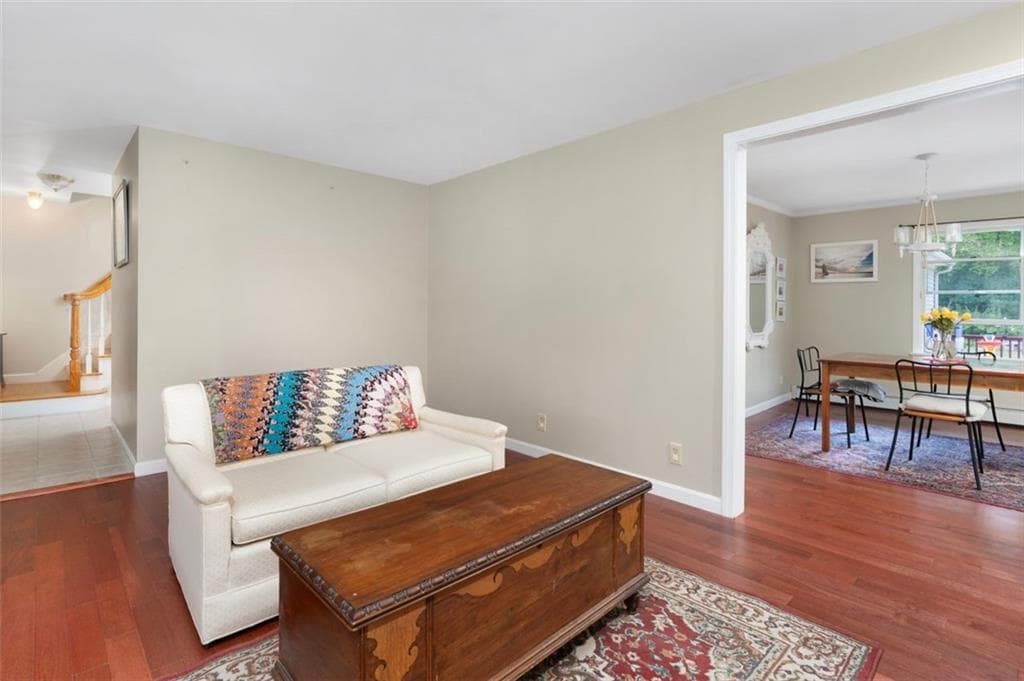 Single Family Residence at 120 Old Mountain Trail, Richmond, photo 9 of 47