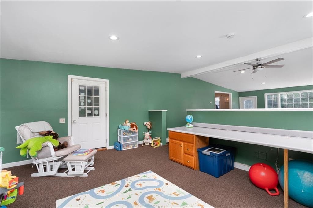 Single Family Residence at 120 Old Mountain Trail, Richmond, photo 15 of 47