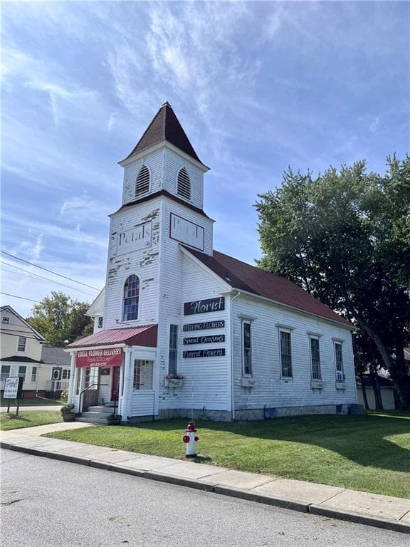 Commercial at 103 Tillinghast Avenue, Warwick, photo 4 of 8