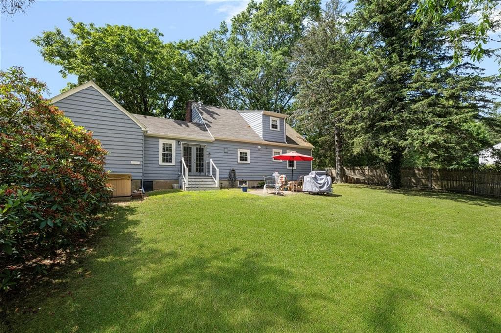 Single Family Residence at 26 Tarleton Road, South Kingstown, photo 36 of 43