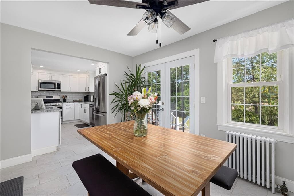 Single Family Residence at 26 Tarleton Road, South Kingstown, photo 5 of 43