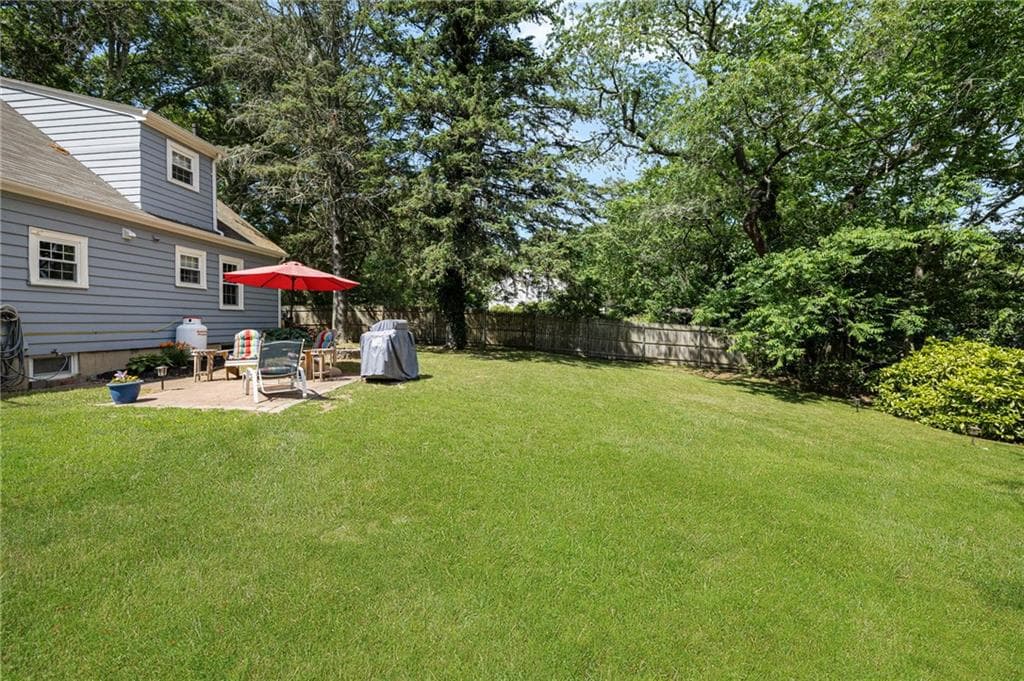 Single Family Residence at 26 Tarleton Road, South Kingstown, photo 37 of 43